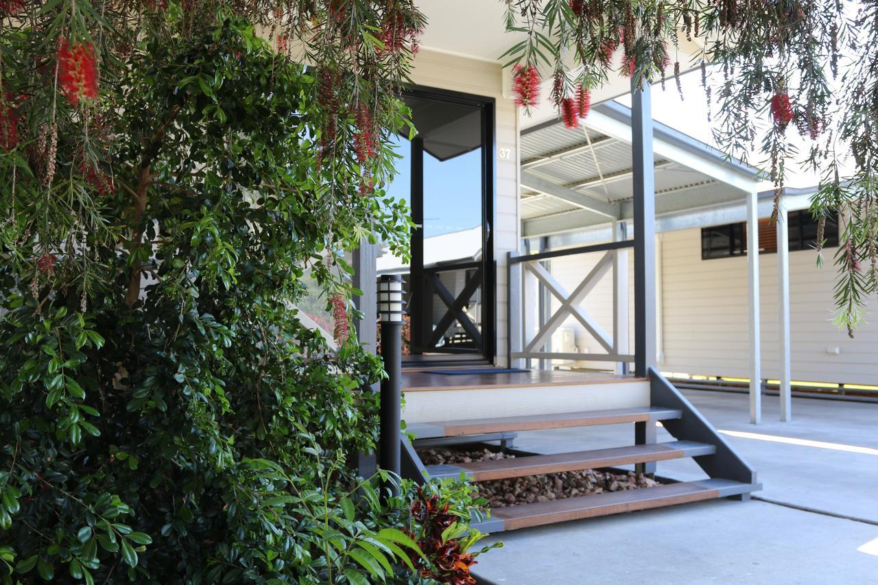 Barcaldine Country Motor Inn ภายนอก รูปภาพ
