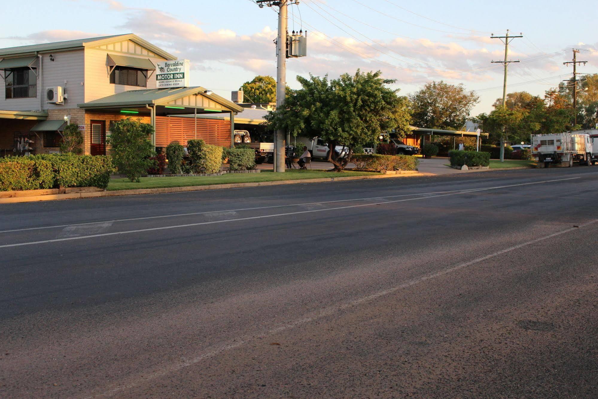 Barcaldine Country Motor Inn ภายนอก รูปภาพ